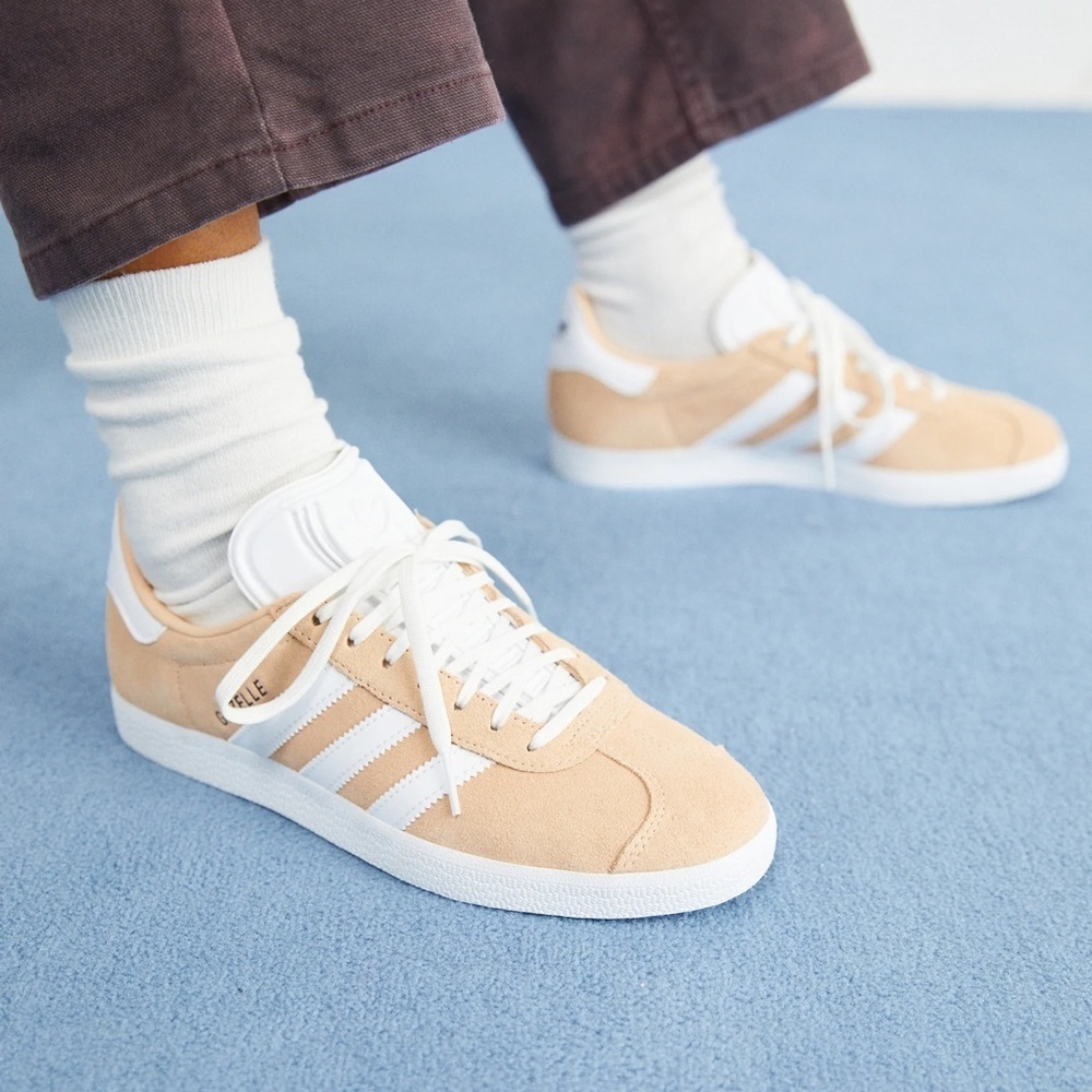 Adidas Gazelle Halo Blush Sz 7.5